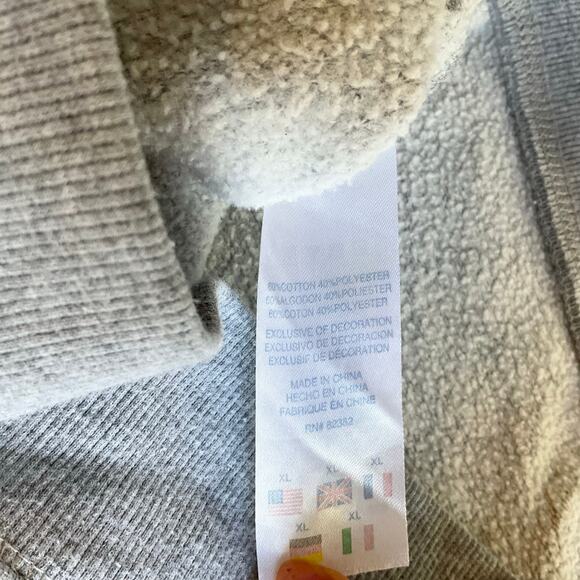 Champion Kid’s Long Sleeve Crewneck Sweatshirt size XL, Gray - Picture 6 of 7